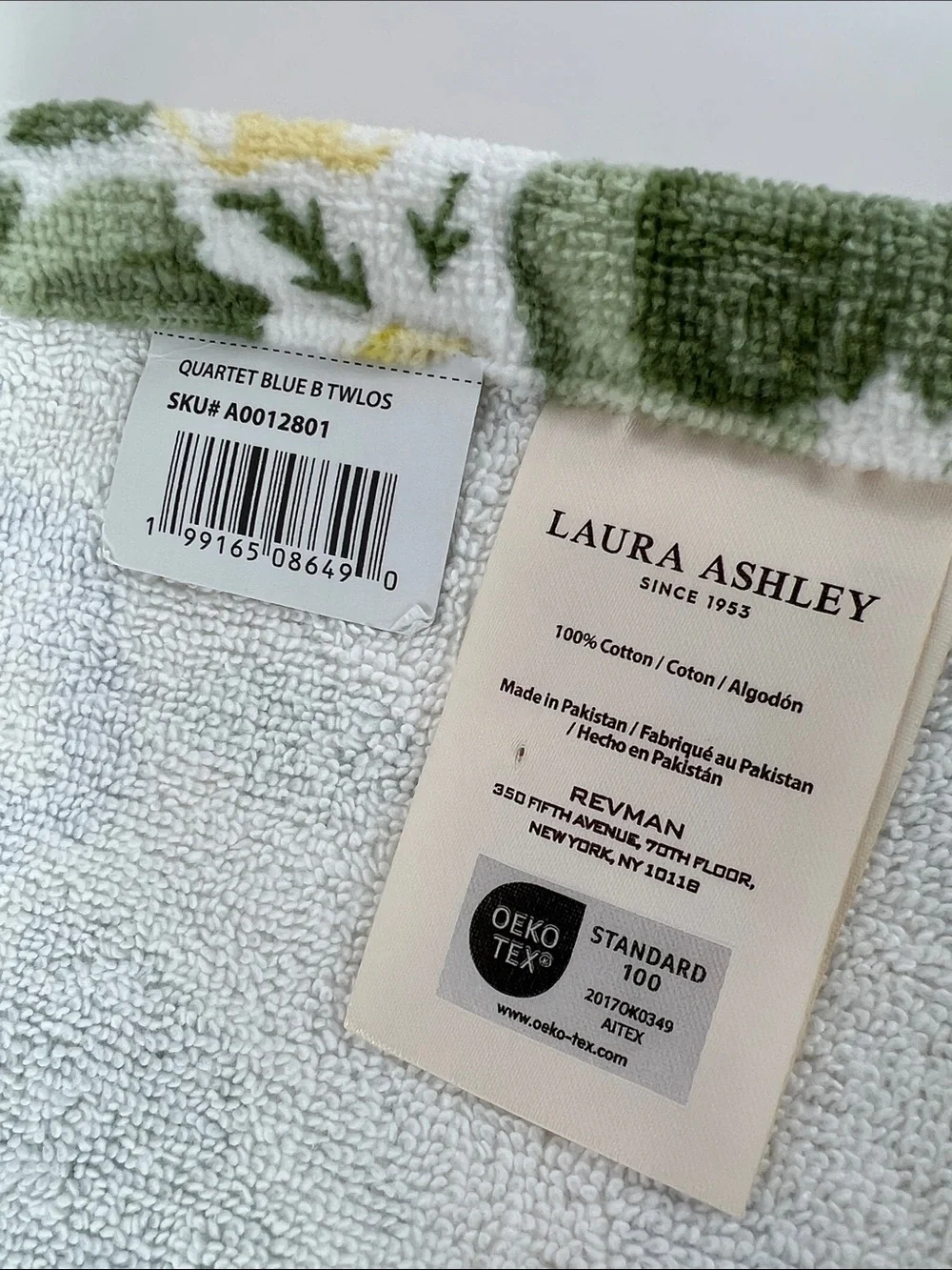 Laura Ashley Bath Towels Blue, Yellow & Green Floral Cotton Velour Set of 2 NEW